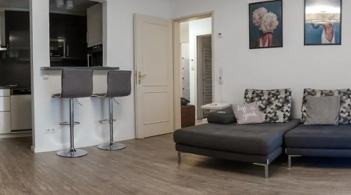 Ruhige Mitten In Apartment