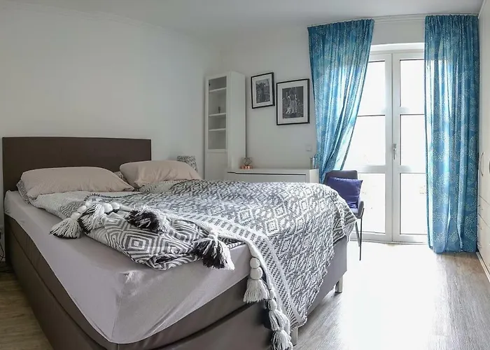 Apartment Ruhige Mitten In Wiesbaden